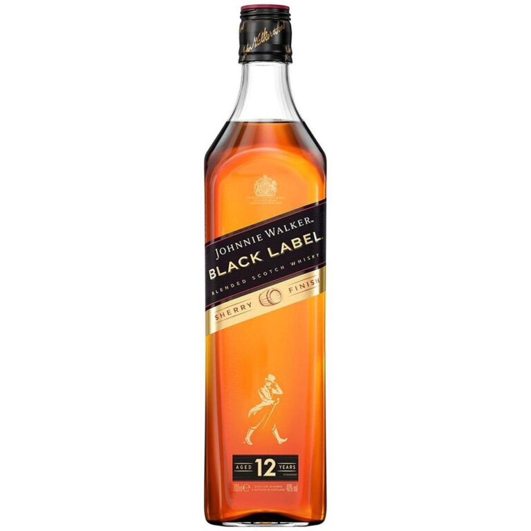 JOHNNIE WALKER BLACK LABEL 12 Y.O. 700ml
